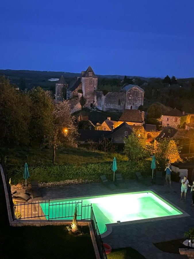 Le Clos de la Musardise - Gîtes de Charme avec Piscine Chauffée Salignac Eyvigues Esterno foto